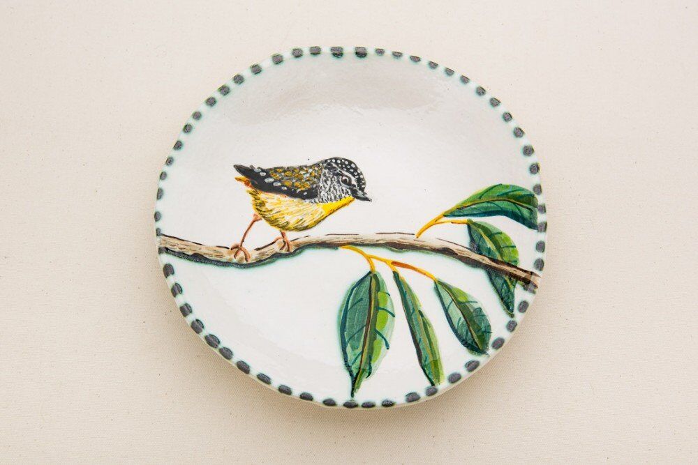 Plate with Pardalote 1