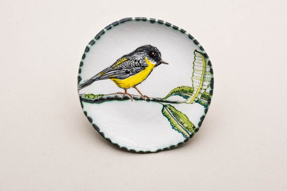 Plate with Eastern Robin 1