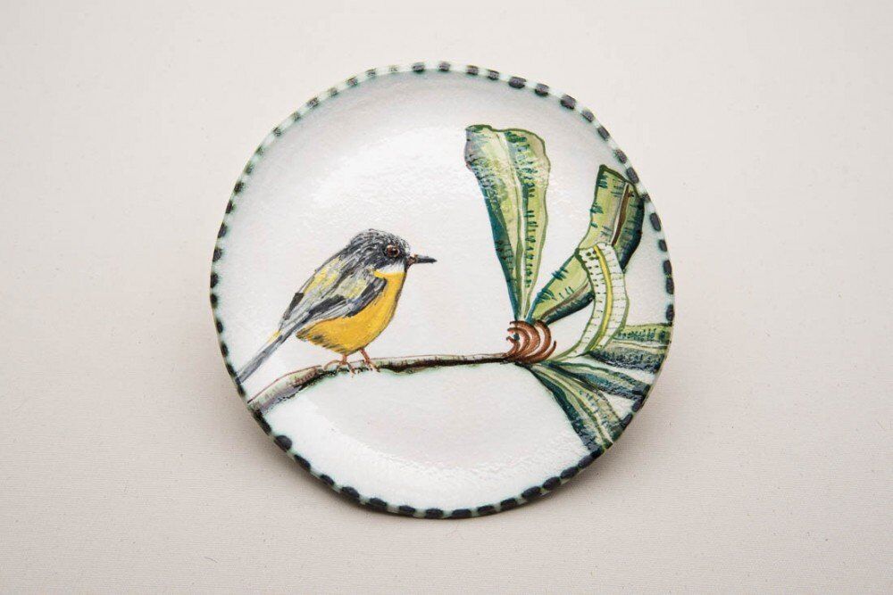 Plate with Pardalote 3