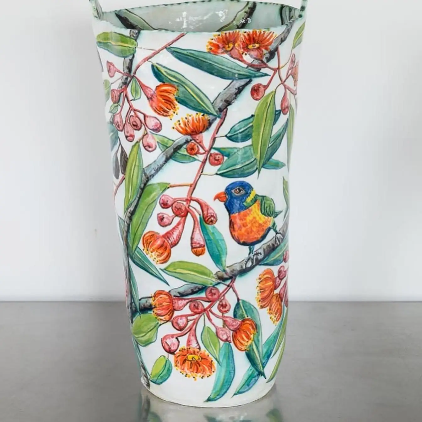 04042025_R-Parrot in Eucalyptus Double Handled Vessel033back