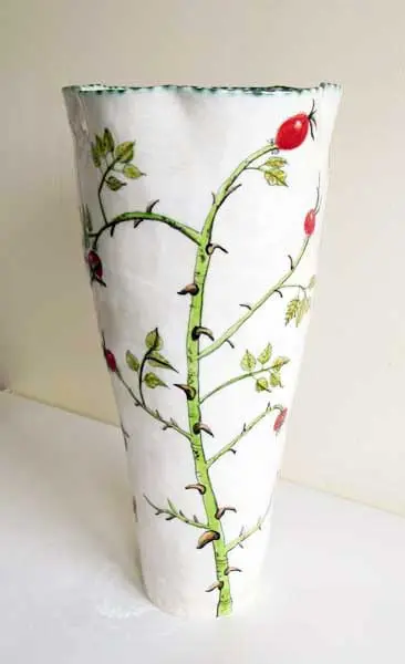 Merrijig Rosehip Vase