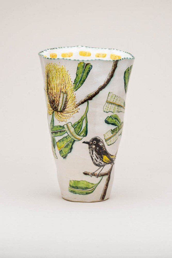 Medium Banksia vase