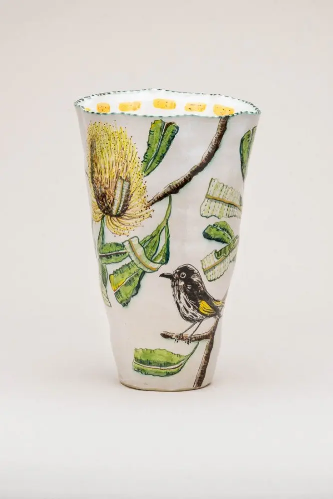 Medium Banksia vase